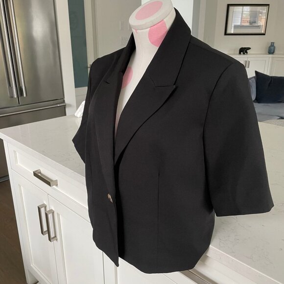 Vero Moda SS One Button Notch Collar Boxy Cut Lined Cropped Jacket Black Sz 8 - Picture 3 of 8